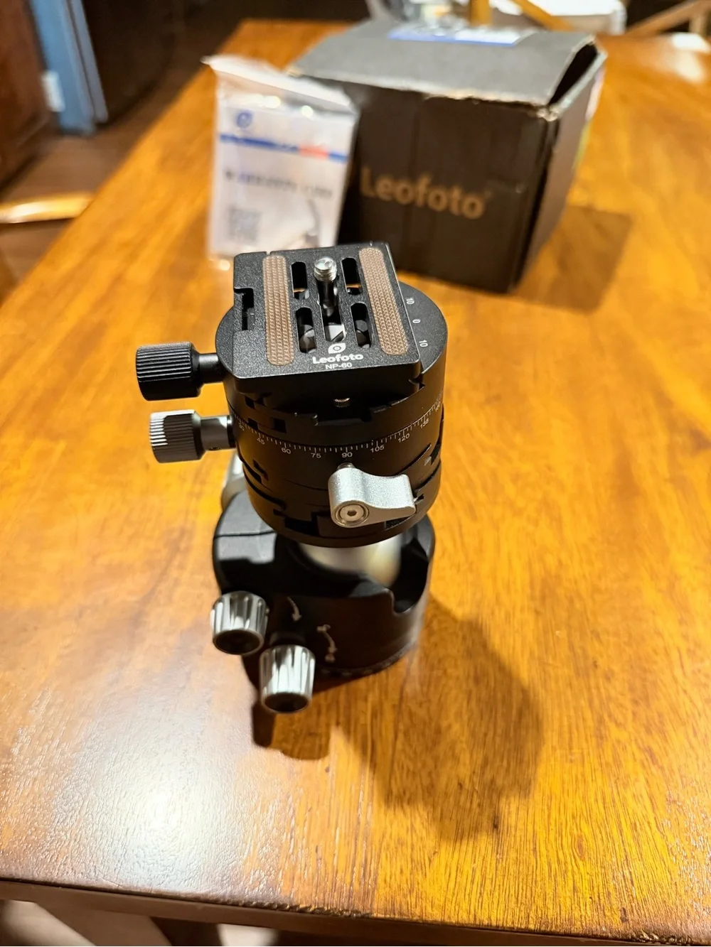 Leofoto LH-40GR Professional Ball Head in Black